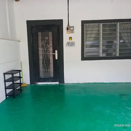 Homestay Ayah Kluang Exterior photo