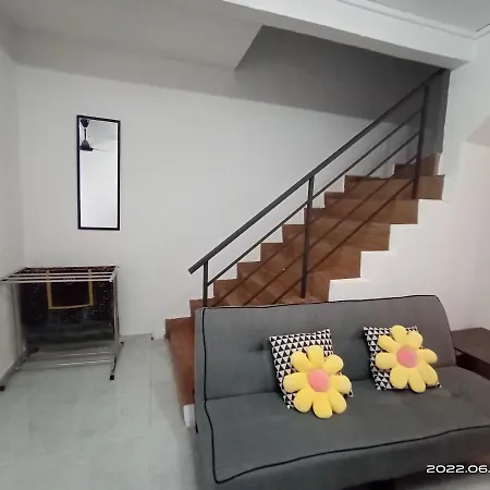 Homestay Ayah Kluang Exterior photo