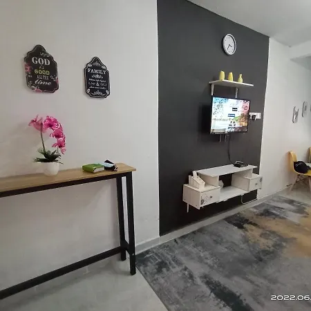 Homestay Ayah Kluang Exterior photo